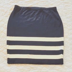 Skirt. Black with ivory stripes.  Size Large.